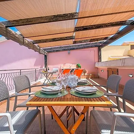 Sardinia Re - Ales 5 Sea View Apartman *